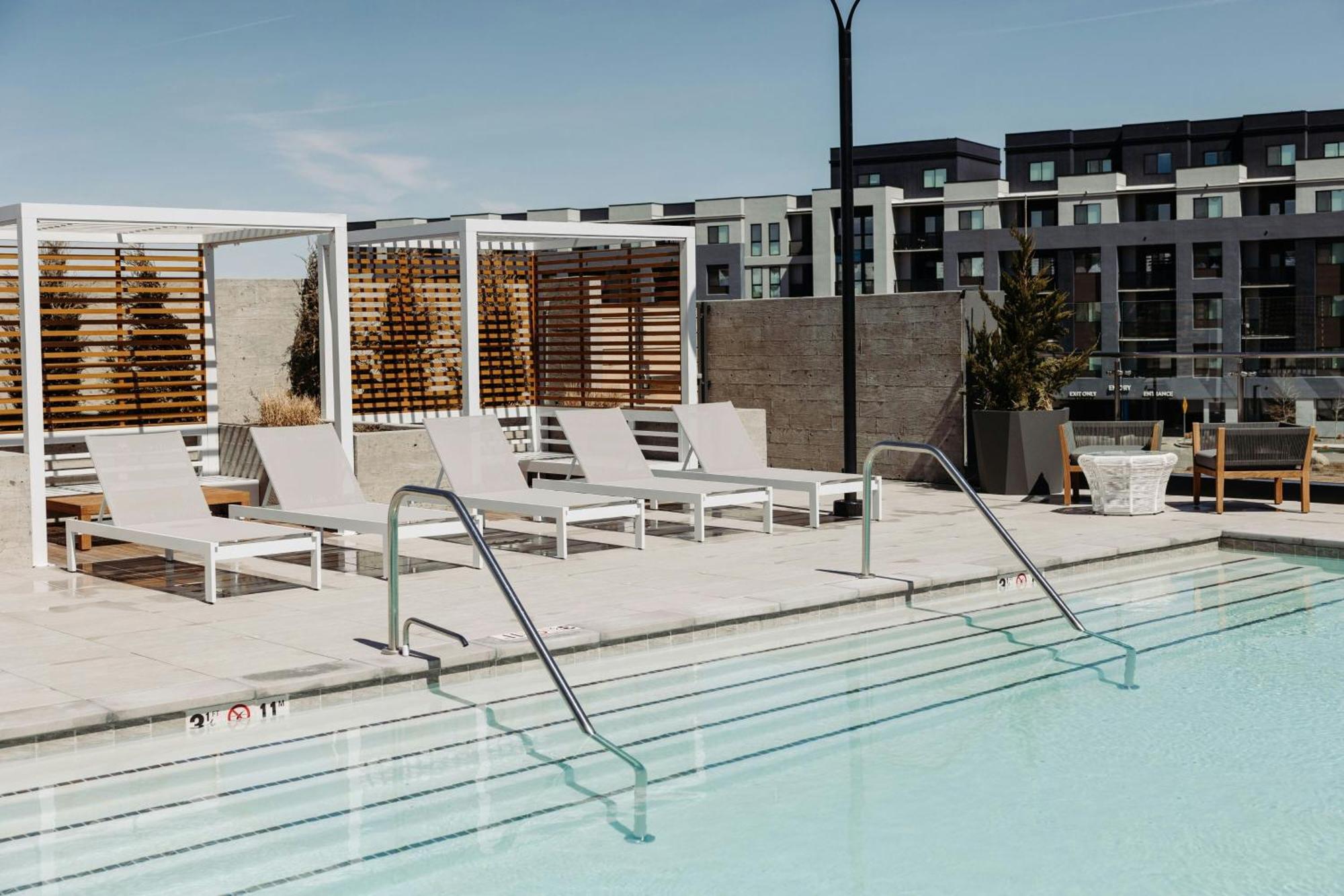 Готель Element Reno Experience District Екстер'єр фото