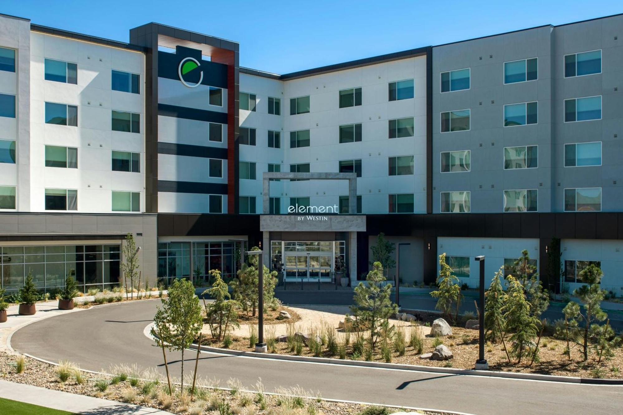Готель Element Reno Experience District Екстер'єр фото